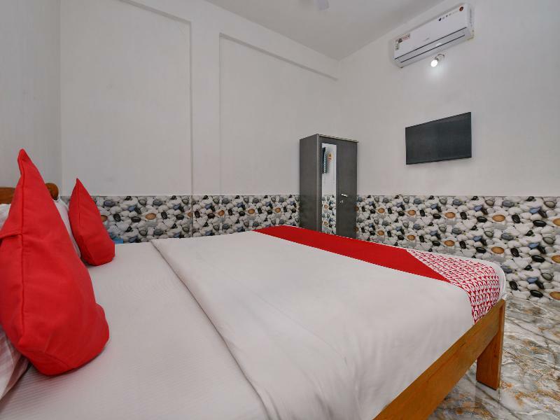 Oyo 10809 Hotel Tushar Inn Baga Dış mekan fotoğraf