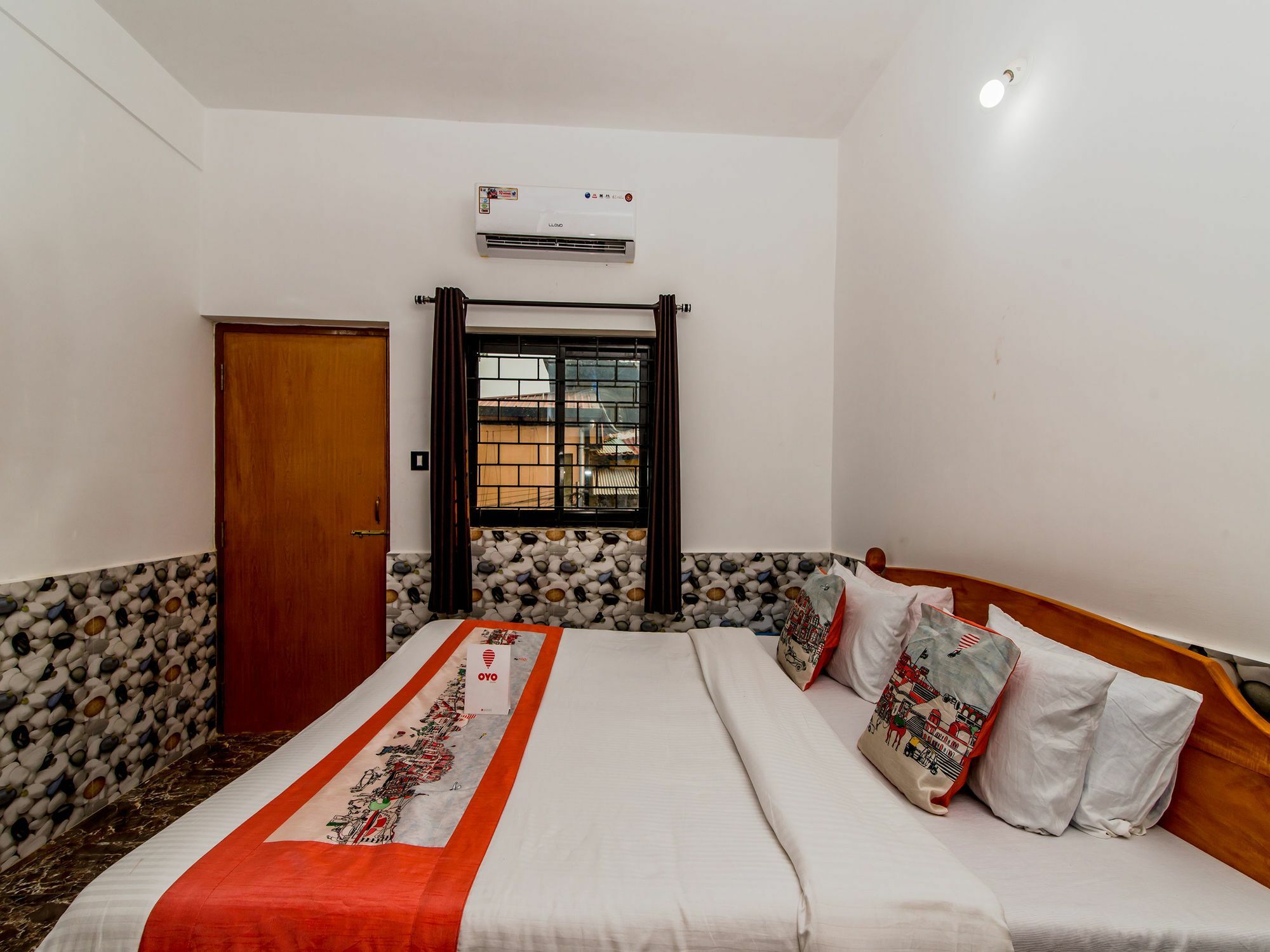 Oyo 10809 Hotel Tushar Inn Baga Dış mekan fotoğraf